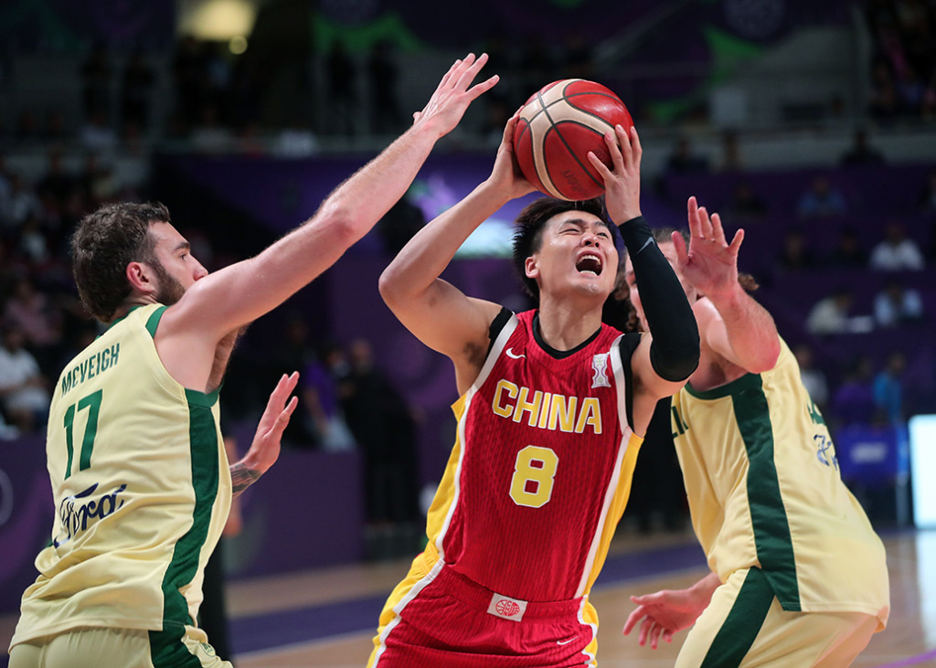 篮坛之后, 挺他, 澳大利亚即