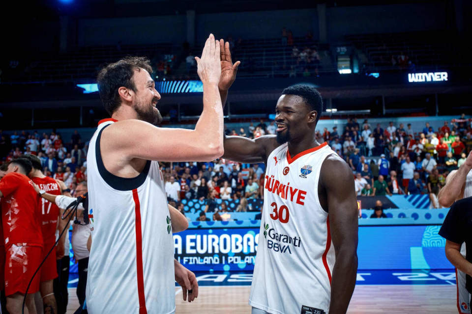 iomwE, 德国队以 iomwE, 德国队以