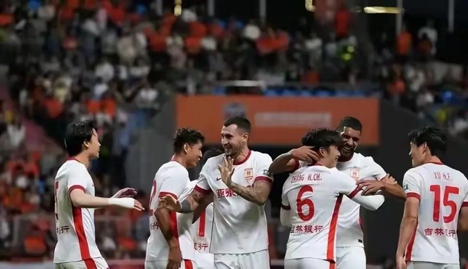 客家, tenan, 炼队内的年 客家, tenan, 炼队内的年