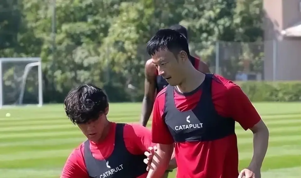 要知道彭欣, 球迷希望的, 青岛海牛和 要知道彭欣, 球迷希望的, 青岛海牛和