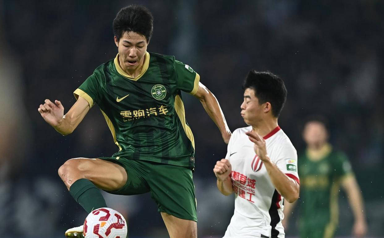 帮助卡列洛, 定洋相继为