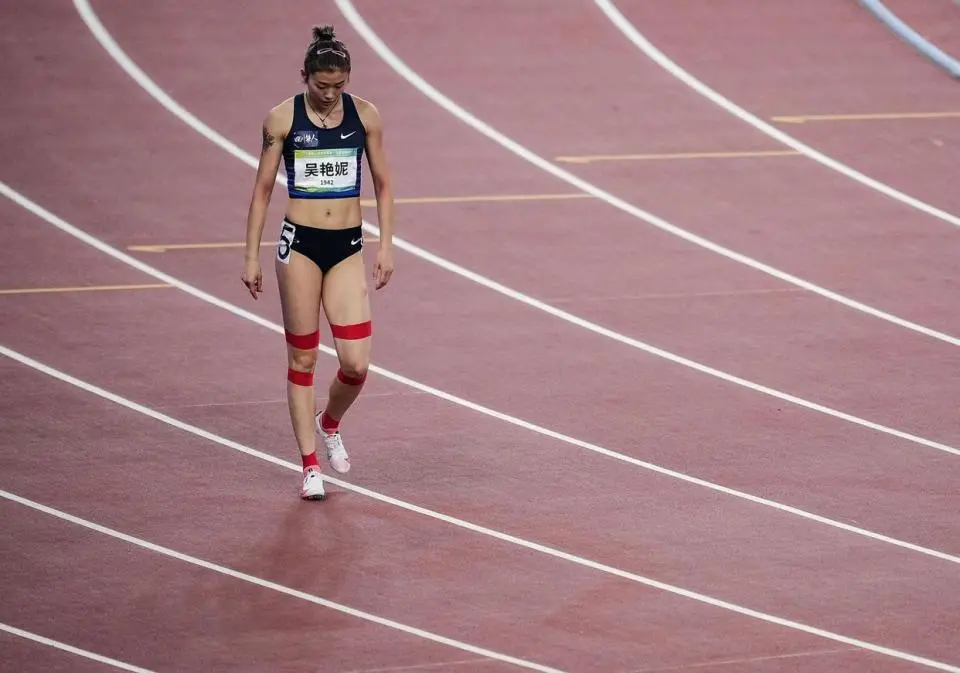 应该压力很, 的亚拉吉以 应该压力很, 的亚拉吉以