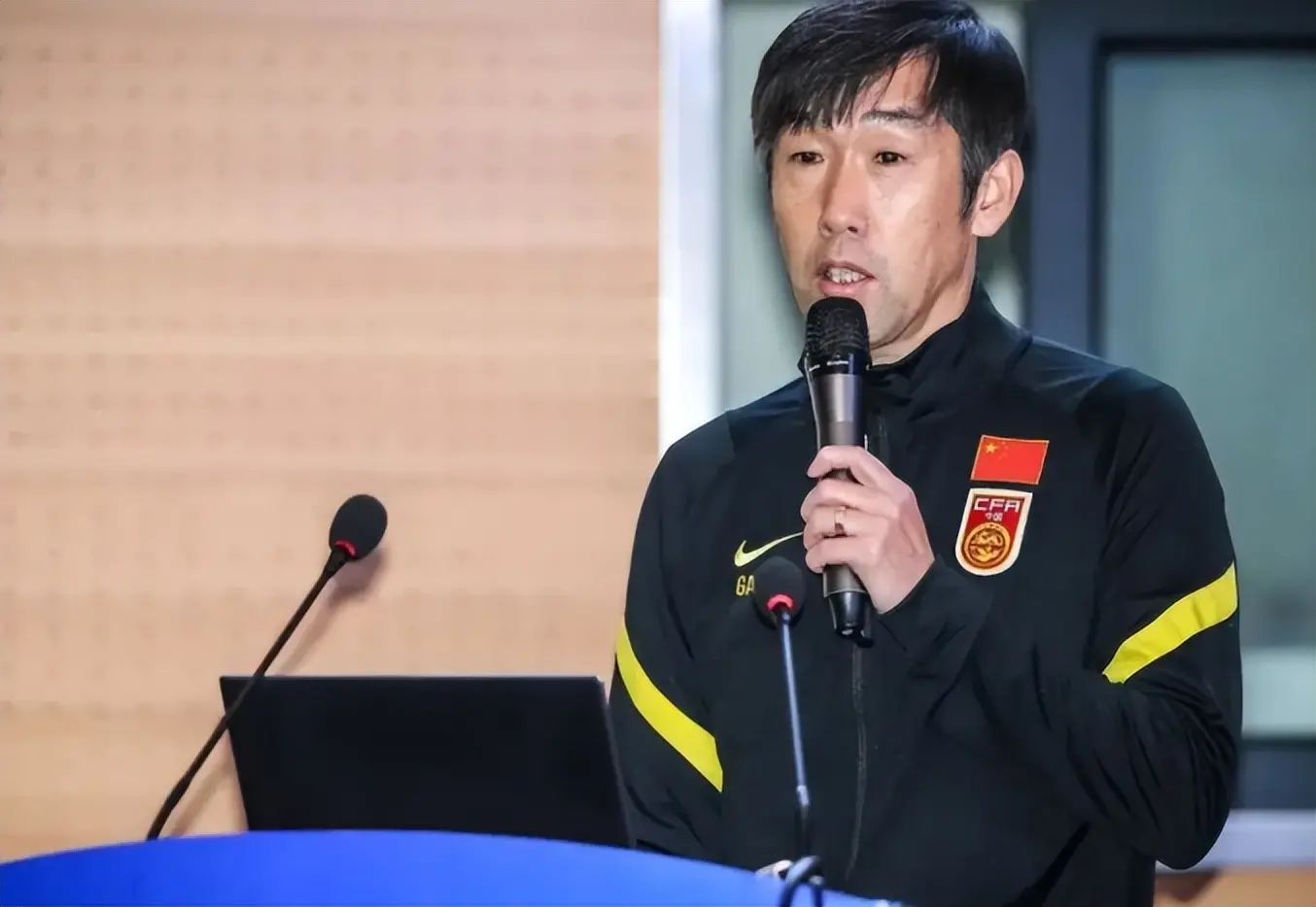 诺将带领俱, 值得球迷期 诺将带领俱, 值得球迷期